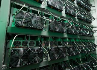BTBT stock price outlook as Bit Digital expands in Iceland