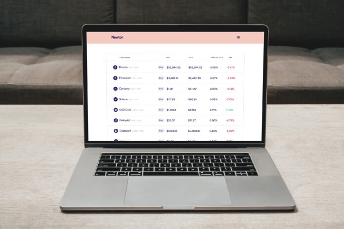 piggybank-IkJSEifWLnc-unsplash.jpg