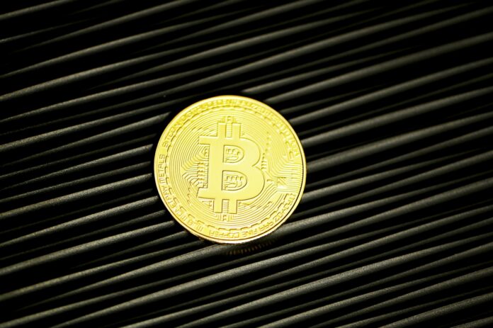 bitcoin_97b77f.jpg