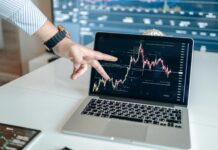 If You’re Holding XRP, This Pundit Says You Should See This