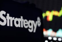 Saylor Sparks Bitcoin Buy Buzz After Strategy’s Rare BTC Sale