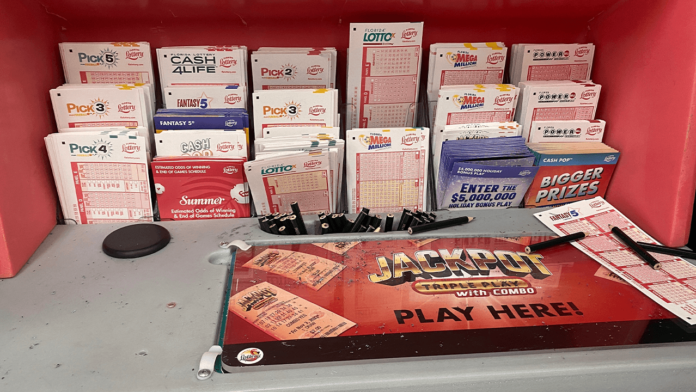 a-texas-player-just-let-1-million-expire-it-was-sitting-at-a-gas-station-the-whole-time.png
