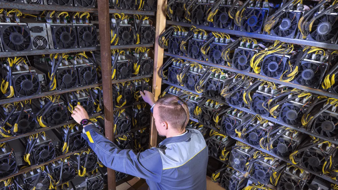 bitcoin-miners-face-august-showdown-after-revenue-rebound.png