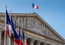 French Assembly Narrowly Adopts Stablecoin Swap Tax Proposal
