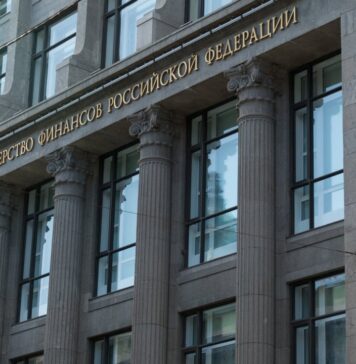 Russia Pays Wages in Digital Rubles and Readies ATM Cashouts